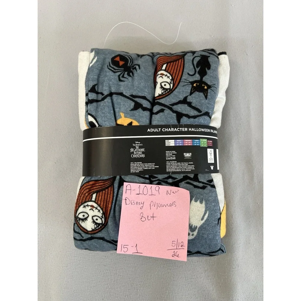 Disney Tim Burton's Nightmare Before Christmas Jack Pajama Set Womens  XL New - Picture 6 of 6